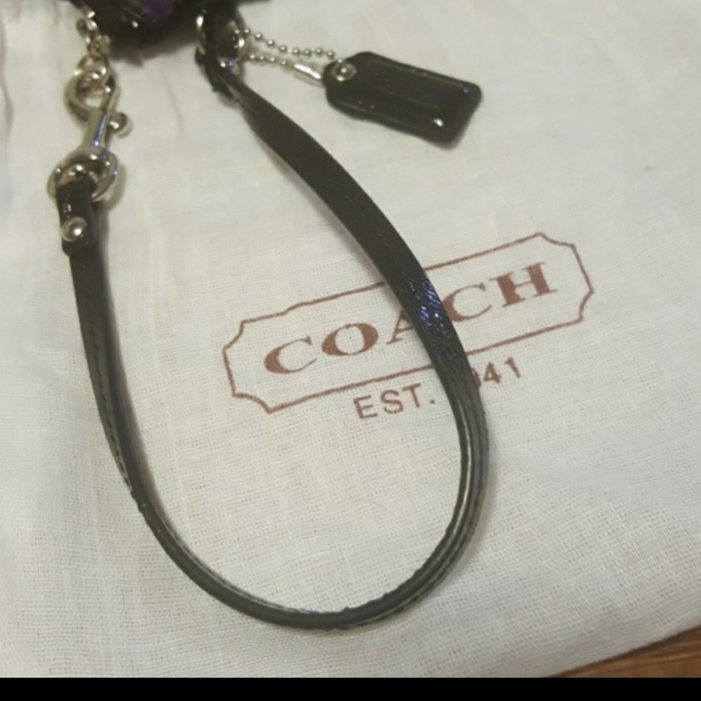 Coach Ocelot Purple Animal Print Wristlet - Picture 4 of 4